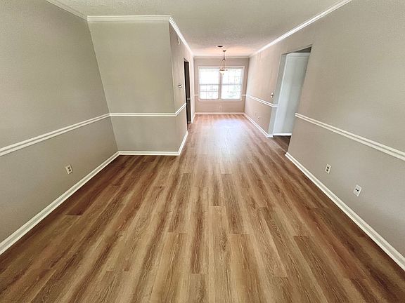 3rd image of 21 Cavalier Ct APT D