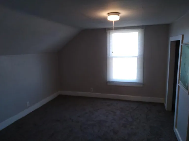 631 Rawlings St — Photo 10