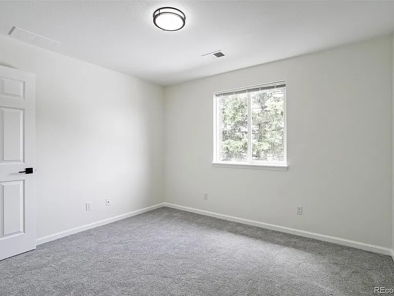 3238 W Girard Ave #C — Photo 28