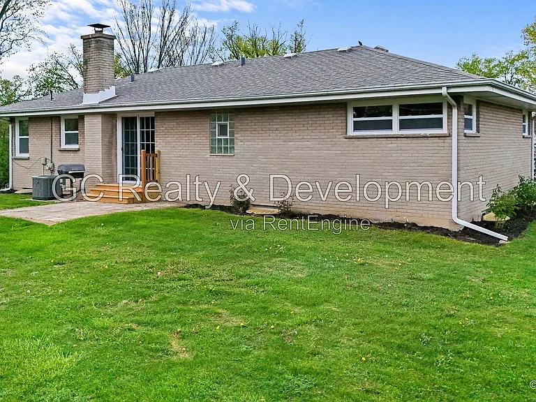 2015 Maplewood Rd — Photo 29