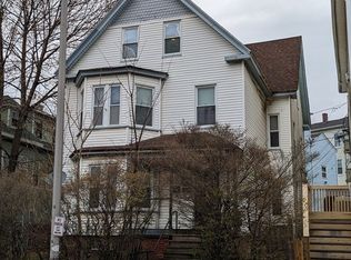 19 Vernon St, Worcester, MA 01610