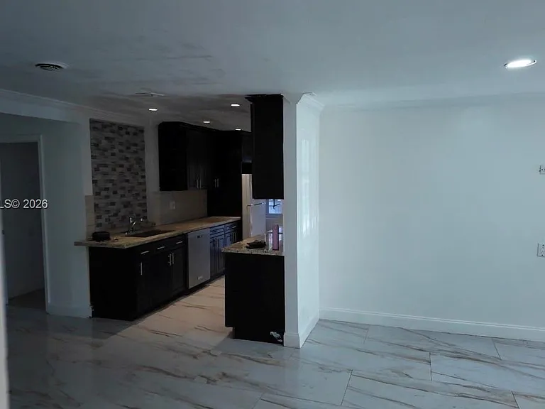 3601 NW 34th Ave #3601 — Photo 6
