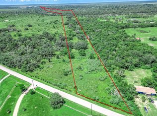 14991 Crescent Hts #400, Freeport, TX 77541