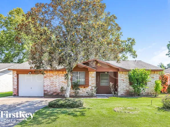 16635 David Glen Dr, Friendswood, TX 77546