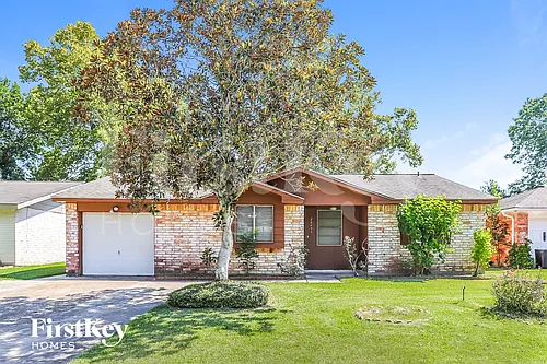 16635 David Glen Dr Photo 1