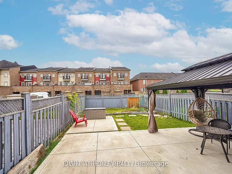 14 Icefall Rd — Photo 31