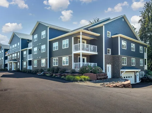 29 Stratford Rd #208, Stratford, PE C1B 1T4