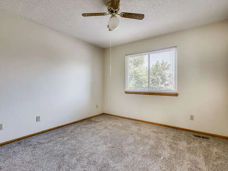 9151 Kenwood Ct — Photo 13