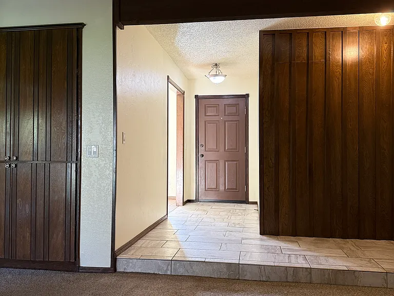Entry Hallway