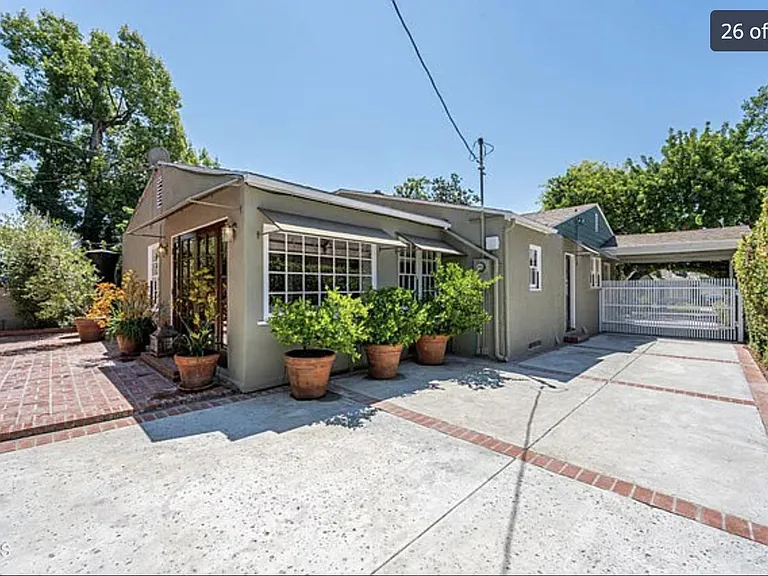 1893 Rose Villa St — Photo 25