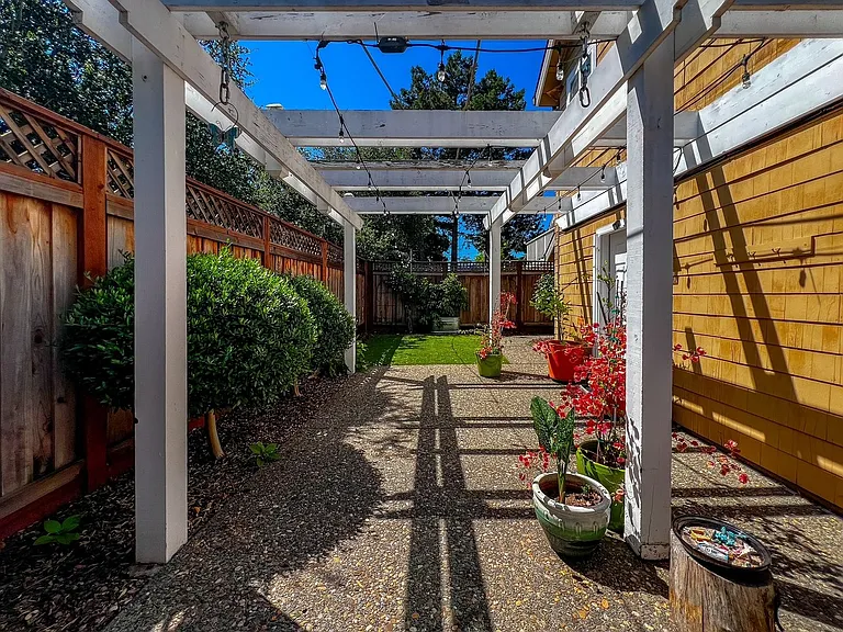 716 La Homa Dr — Photo 44
