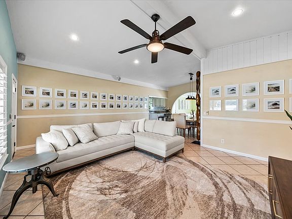 5th image of 2230 Reef Ave