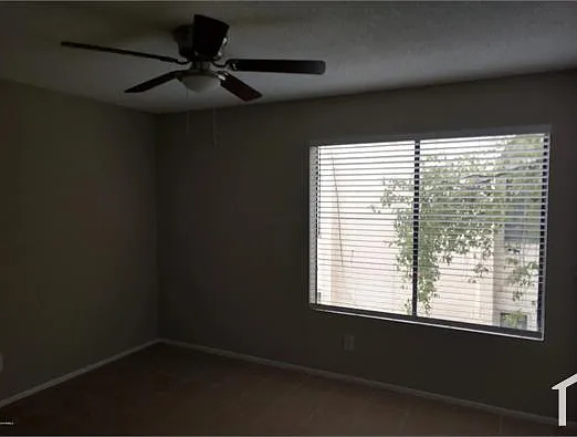 2431 E Tracy Ln #2 — Photo 26