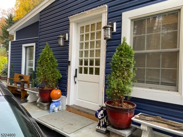1217 Lakeside Dr East, Vernon Twp., NJ 07422