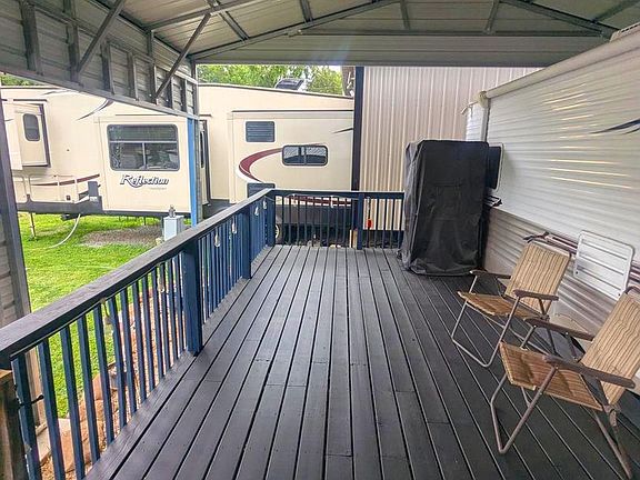 2nd image of 46 Chipmunk Cir