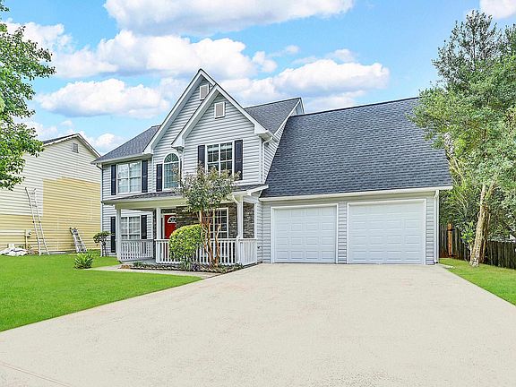 2nd image of 511 Antebellum Dr SW