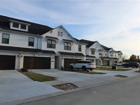 1454 Ailin Dr, College Station, TX 77845
