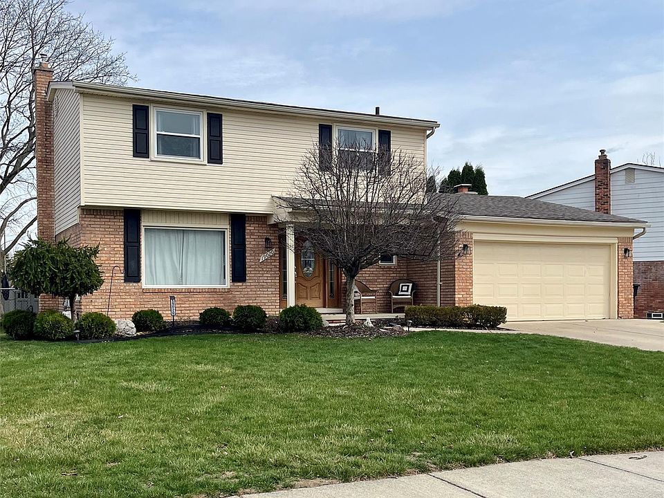 1st image of 19020 Fairway St