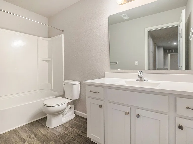 1335 Sturgeon Point — Photo 41