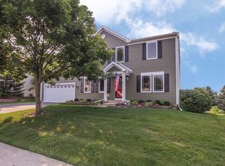 418 Benton Rd, Lake Villa, IL 60046