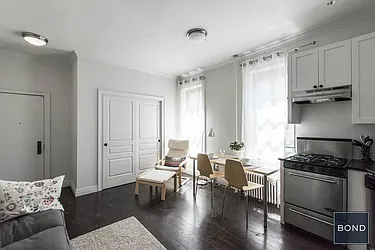 Rented by Bond New York