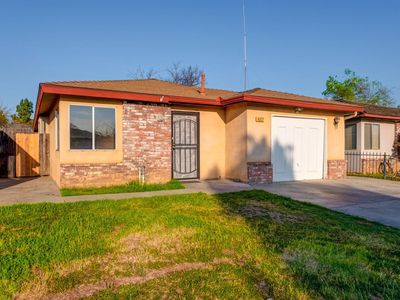 4327 N Ellendale Ave, Fresno, CA, 93722
