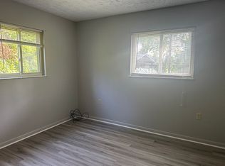 547 Crestview Ln, Morehead, KY 40351