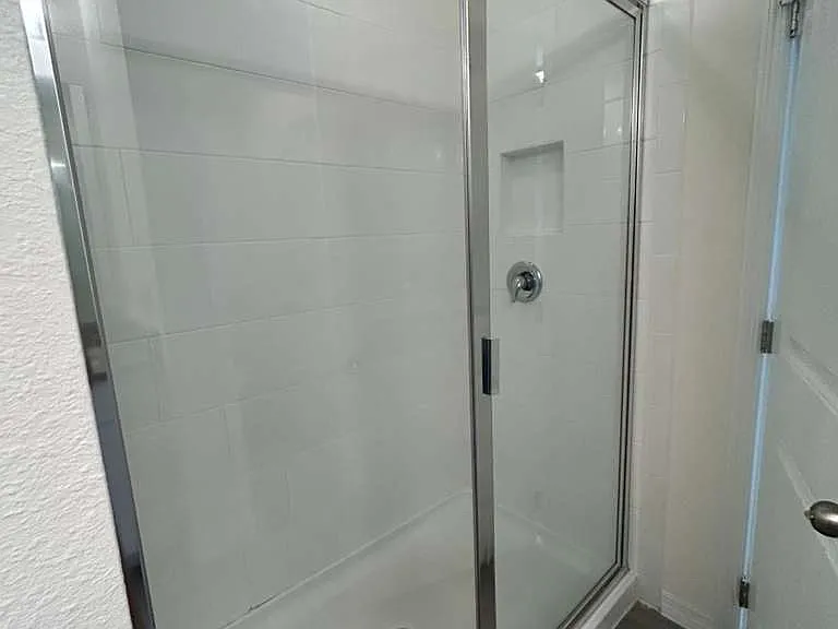 16453 Point Rock Dr — Photo 26