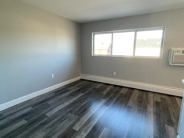 181 School St #9 — Photo 4