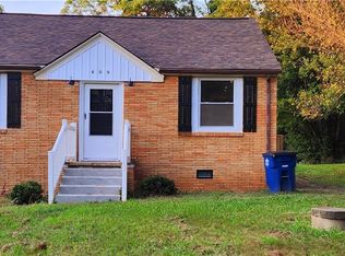 409 Peden St, Winston Salem, NC 27105