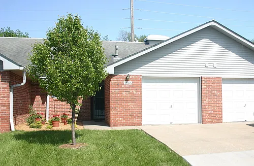 Floor plan Forest Hills - 1003...