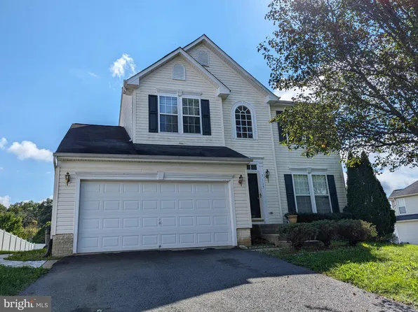 7115 McHenry Ct, Remington, VA 22734