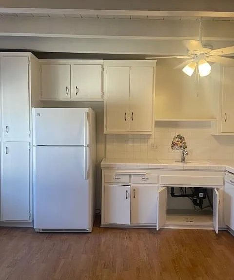 15206 Dickens St #6 — Photo 7