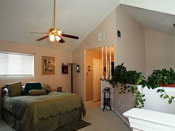 2nd image of 4445 Perkins St APT 112