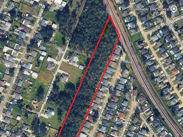 Meadows Dr, Destrehan, LA 70047