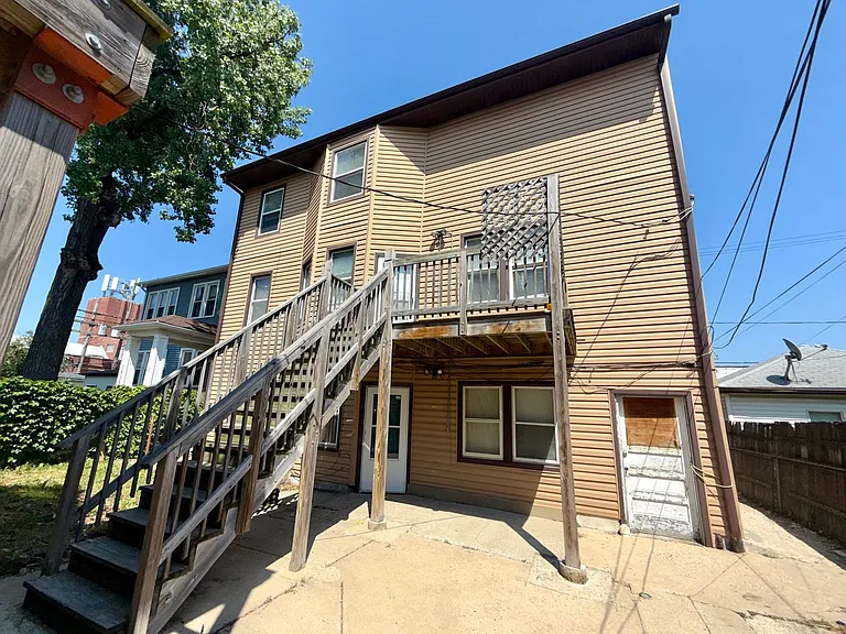2531 N Tripp Ave — Photo 8