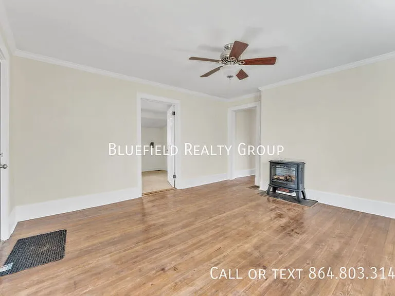 4 Walnut St #A — Photo 7