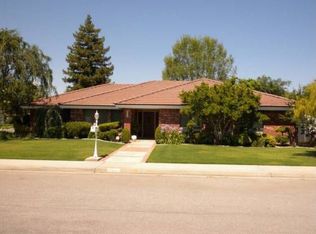 6401 Gina Ct, Bakersfield, CA 93308