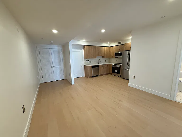 627 Valley Rd #B — Photo 4