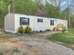 53 E Fork Skaggs Rd, Mount Vernon, KY 40456