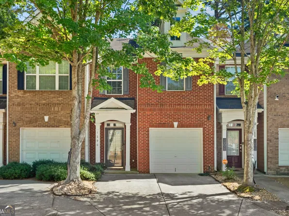 1290 Adcox Sq, Stone Mountain, GA 30088
