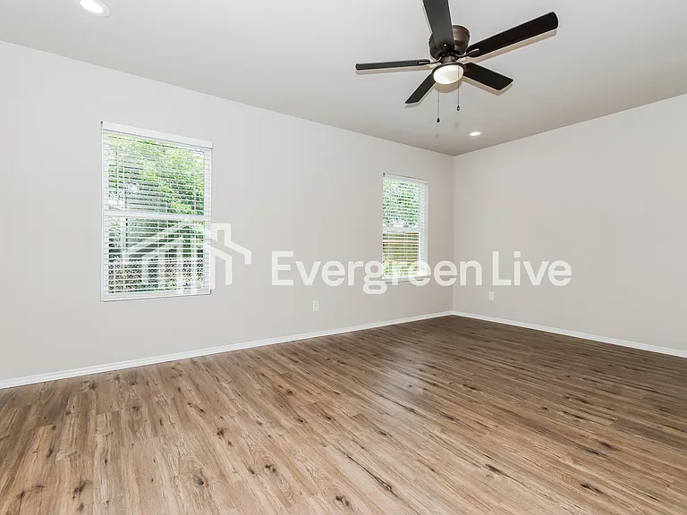 3504 Hilton Dr — Photo 13