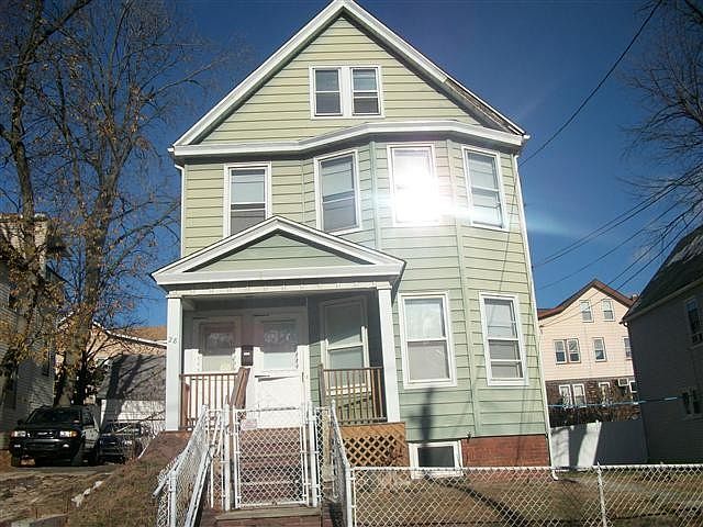 1st image of 28 Wilson Pl
