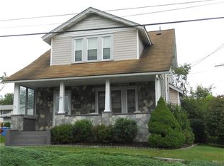 27 McNary St, Houston, PA