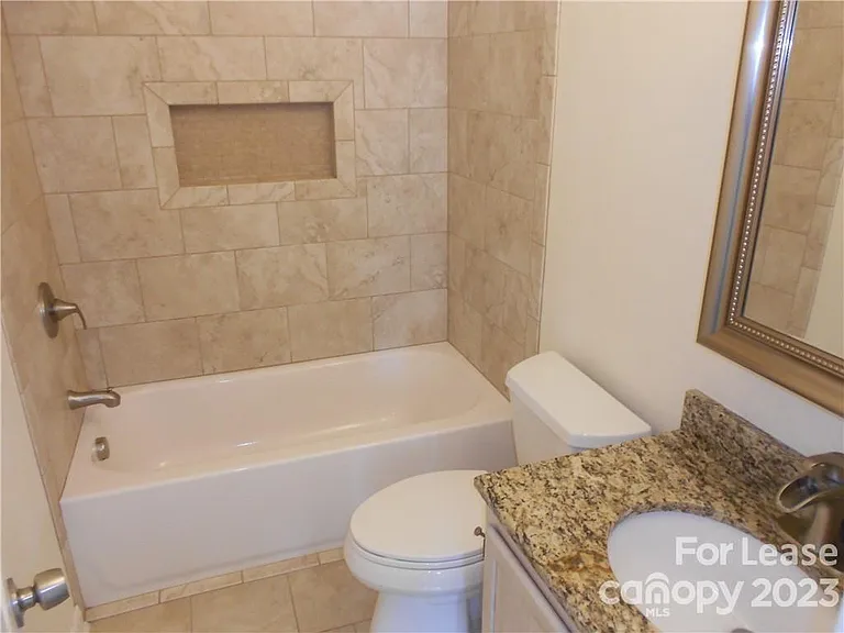 2545 Dilworth Heights Ln — Photo 12