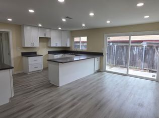 3081 W Coolidge Ave UNIT B, Anaheim, CA 92801