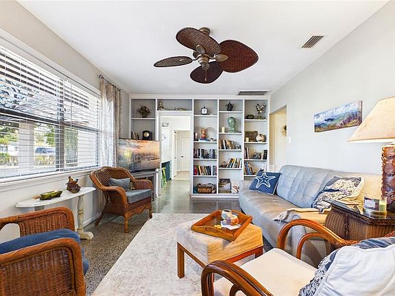 5th image of 4319 S CAMERON AVENUE