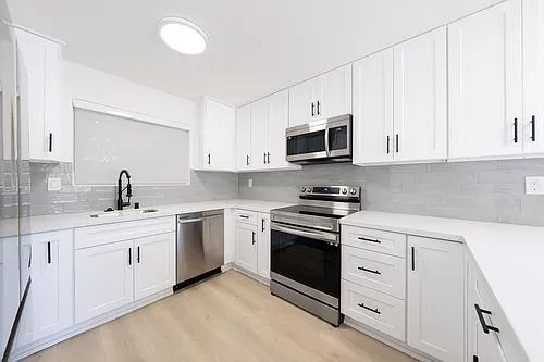 131 Diana St #1 Photo 1