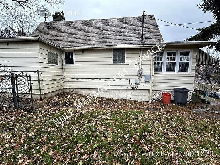 10043 Calvin St — Photo 15