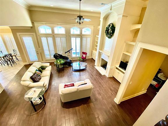 3rd image of 1200 Pioneer Trl